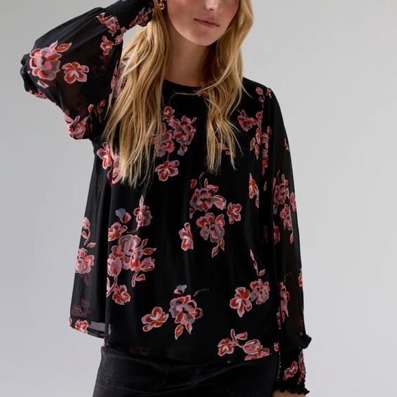 Sanctuary - Blousy Mesh Top - Picture 2 of 5